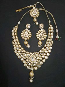 Bridal kundan set