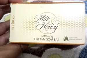 Oriflame Milk &amp; Honey Soap Bar
