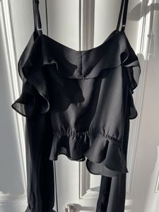 H&amp;M Black Ruffle Top