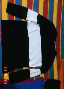 Women And Man Full Sleeve Sweatshirts Colorblocked