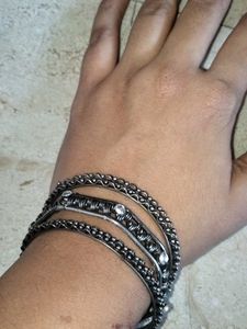 Silver Tone Bangle Set