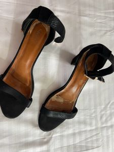 Women’s Heel