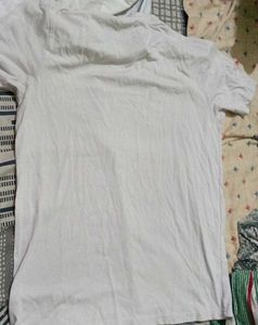 white t shirt