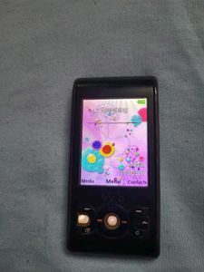 Sony Ericsson W595