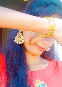 Elegant silver-Tone earrings