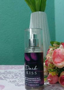 Dark Kiss by Bath and Body Works, 10ml Sample