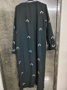 Black Embroidered short abaya..