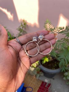 Aesthetic traditional Clear Crystal earpiece.