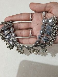 Neclesh Whith Earrings