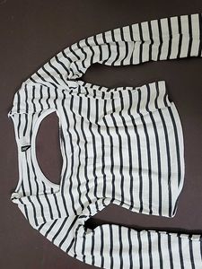 Cute Black And White Full Sleeves Top