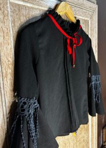 🖤♣️Elegant Black Top