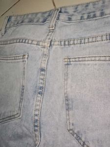 WIDE JEANS ( IN LIGHT BLUE COLOUR)