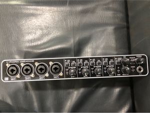 Behringer U-Phoria UMC404HD Audio Interface