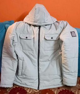 Stylish Hooded Puffer Jacket