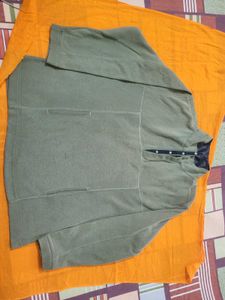 men's sweatshirt