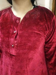Maroon Colour Abaya Full Hight