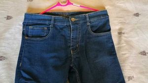 OFFER COMBO, Women Black &amp; Blue Straight fit Jeans