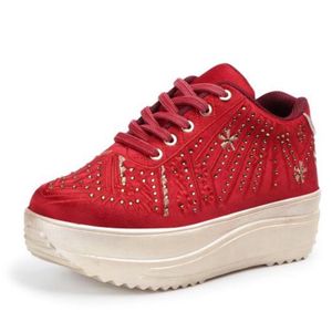 Shoes New Designer Embroidery Sneakers