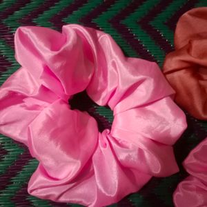 Satin Scrunchies 4
