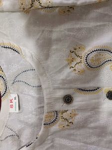 Elegant White Kurta By Large Size