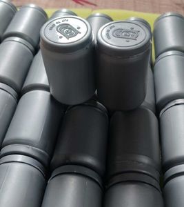 Gray Flip-Top Containers Total 34 Pcs Set .