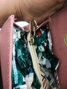 Mehnam Swagger Sling Bag