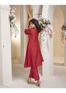 Red Embroidered Ethnic Kurta