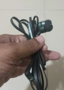 Boat Modal 220 He High Bass Sound