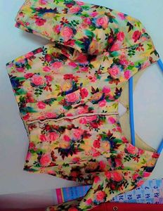 Flowers Design Blouse. Boat Neck .