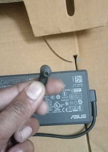 ASUS LAPTOP CHARGER NEW AND ORIGINAL 120 WATT