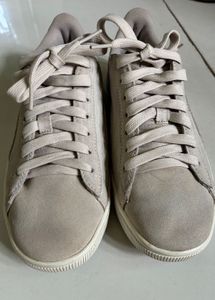 Stylish Grey Suede Sneakers