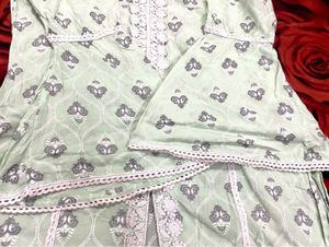 Mint Green Floral Print Set