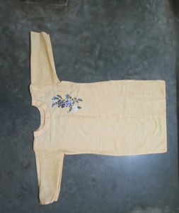 Floral Embroidered Kurta (Size-XXL)
