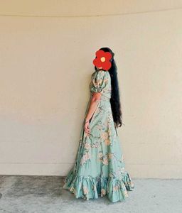Umbrella Frills Gown With Matching Bow Hair Clip
