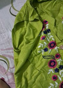 Sleeveless Kurti