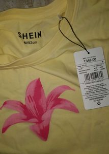 Yellow Floral oversized Print T-shirt