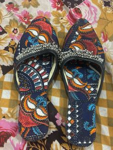 Ethnic Print Beaded Jutti Flats