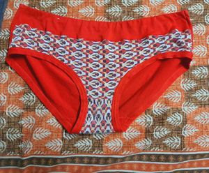 red preloved brief