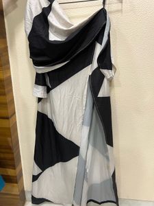 Chic Black &amp; White top