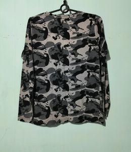 Unisex Army Camouflage Full Sleeve Tee 🪖