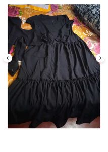 Elegant Black Tiered Abaya / Burkha Dress