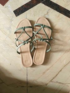 Slippers Triple 9 Brand