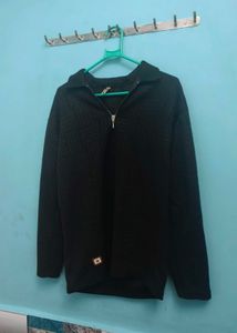 Black 1/4 Zip Pullover