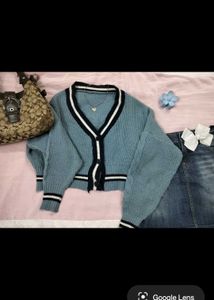 Cute Blue Cropped Cardigan
