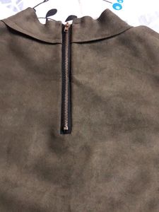 Swede Fabric Crop Top With Belled Sleeve