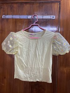 Daisy Puff Sleeve Top