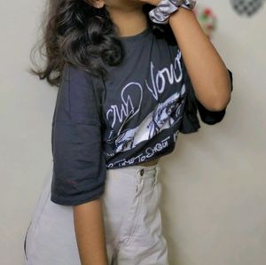 H&amp;M Crop Tshirt
