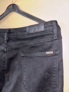 Black Denim/ Jeans
