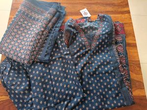 KLOSIA Women's Rayon Printed Anarkali Kurta and Pa