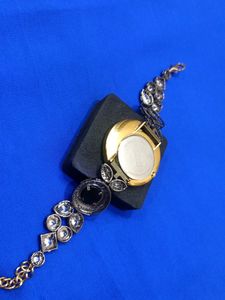 Classy Black And Golden Watch With Studded Stones